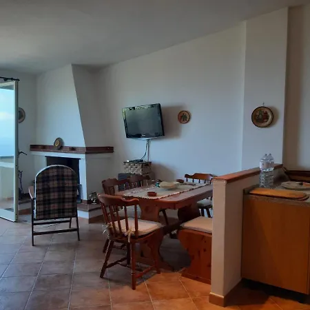 Casa Ginevra Con Balcone Vista Mare E Wifi Gratuito! Apartment *